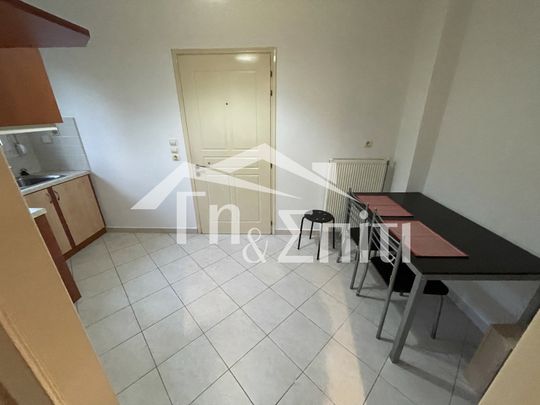 Γκαρσονιέρα προς ενοικίαση 250 € - Φωτογραφία 1