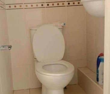 Stanbrook Road, Gravesend, DA11 - Photo 3