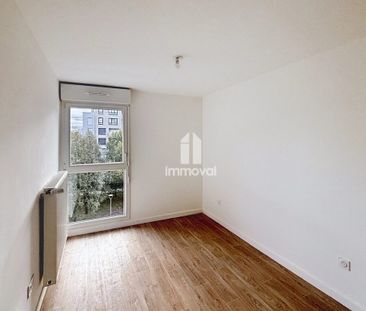LINGOLSHEIM - T3 - 61.80 m² - Photo 2