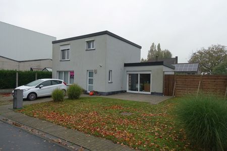 Gezellige gerenoveerde woning met tuin - Photo 5