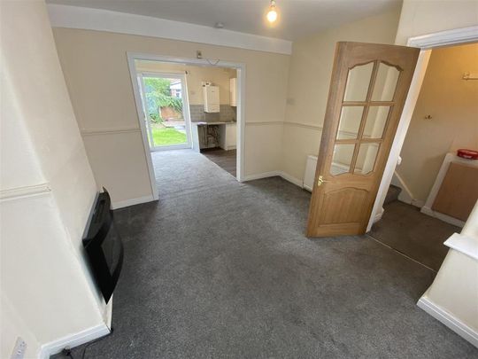 2 bedroom terraced house to rent - Photo 1
