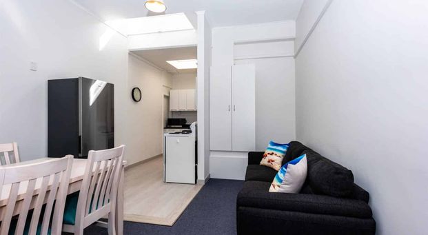 Inner city - Single Room Available - Photo 1