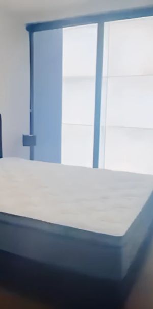 1 Bedroom furniture included - Photo 1