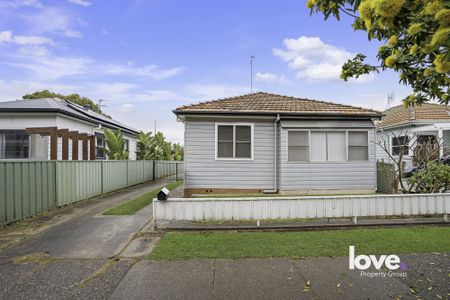 97 Clyde St, Hamilton North, NSW, 2292 - Photo 3