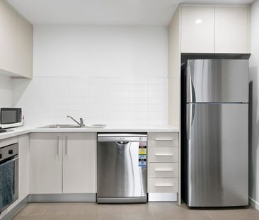 North-East Aspect With Leafy Outlook - Photo 3