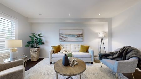 For Lease - 773 Miller Park Avenue, Bradford West Gwillimbury, Ontario - Photo 2