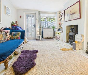 2 bedroom terraced house to rent - Photo 2