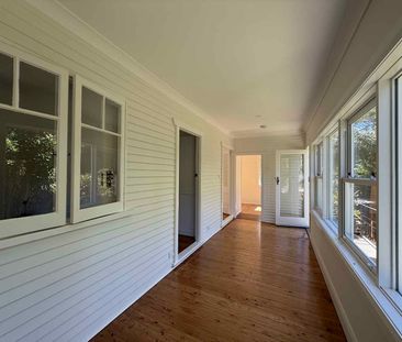 Renovated Mountain Cottage - Photo 4