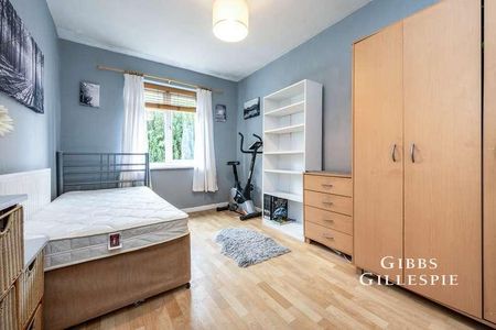 Antoneys Close, Pinner, HA5 - Photo 2
