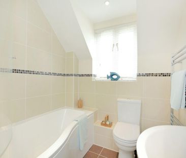 2 bedroom detached house to rent - Photo 4