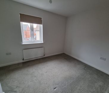 Helena Court, Bridgwater - Photo 2