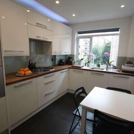 Inner Park Road, Southfields, SW19 - Photo 1