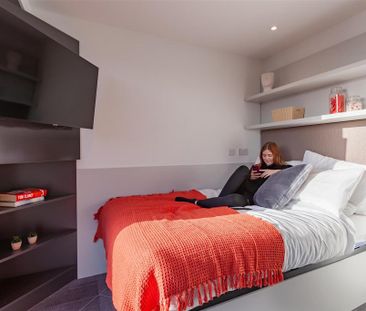 1 bedroom in a flat share to rent - Photo 6