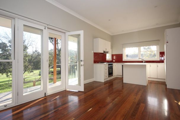 51 Tills Drive, Warrandyte - Photo 1
