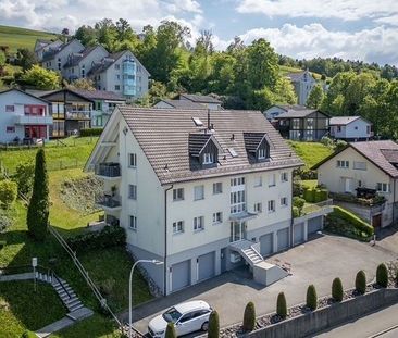 Charmante 3.5-Zimmer Gartenwohnung mit grossem Sitzplatz in Herisau - Photo 5