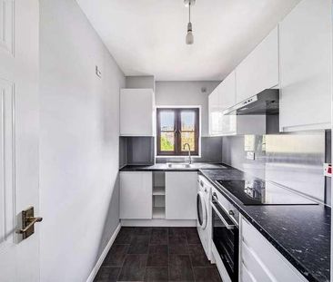 Dellfield Court, Watford, WD17 - Photo 4