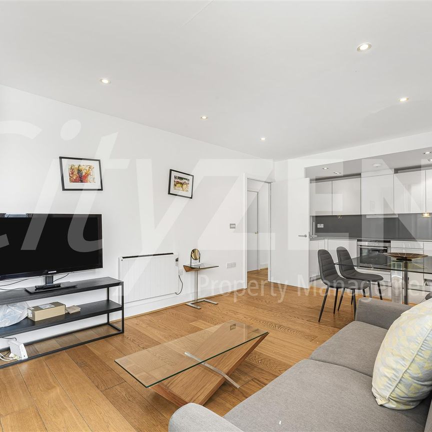 Leman Street, London - Photo 1