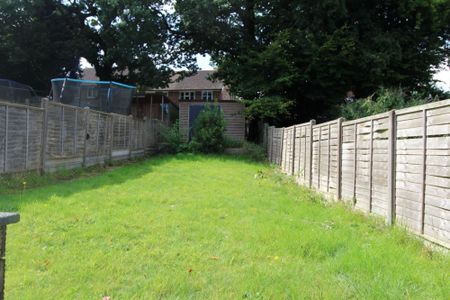 Bentswood Road, Haywards Heath, RH16 - Photo 5