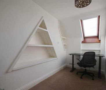 New Street, Horsham, RH13 - Photo 3