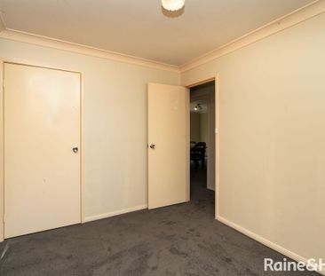 Neat, Updated & Low Maintenance - Photo 5