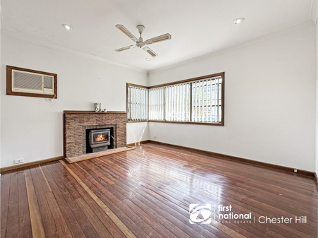 Well-Presented 3-Bedroom Home - Photo 2
