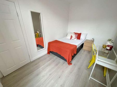 Molyneux Road, L6 - Photo 4