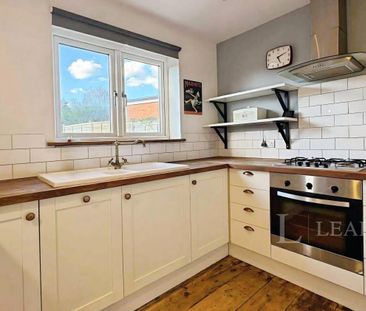 3 bedroom unknown to rent Kipling Road, Cheltenham, GL51 - Photo 2