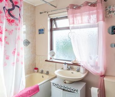 20 North Circular Road, Lurgan, BT67 9EB - Photo 5