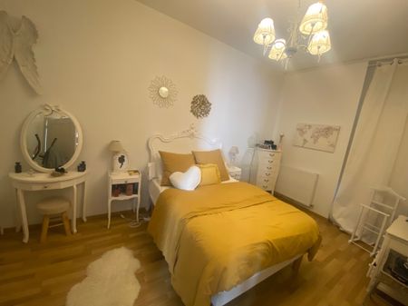 Location Appartement 2 pièces 56m² ST HILAIRE ST FLORENT 49400 - Photo 3