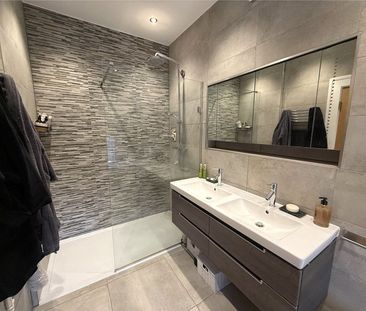 Pine Lodge Way, Epsom, Surrey, KT19 7AA - Photo 4