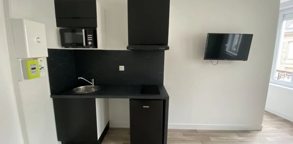 Location Appartement 1 pièces 29 m2 à Saint-Quentin - Photo 2
