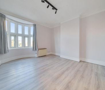 High Street, London W3 - Photo 1