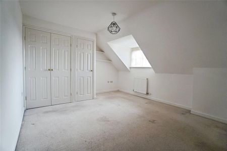 4 bedroom detached house to rent - Photo 5