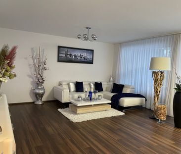 wunderschöne 4.5-Zimmer-Gartenwohnung mit grossem Sitzplatz - Photo 5