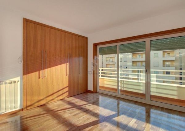 Apartamento T3 em Lisboa