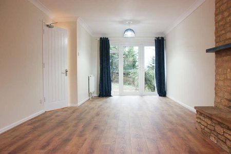 Green Ridges, Oxford, OX3 - Photo 2