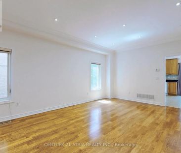 26 AYLESWORTH AVENUE - Photo 1