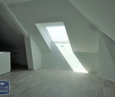 Location Appartement 1 pièce 16m² ST NAZAIRE 44600 - Photo 3