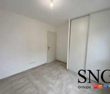 T4 AVEC LOGGIA + PARKINGS - Photo 2