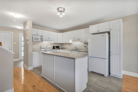 For Lease - 1132 Docteur Corbeil Boulevard, Clarence-Rockland, Ontario - Photo 4