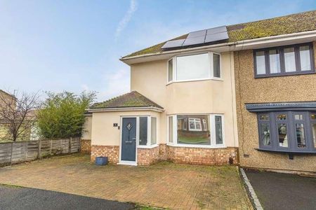 Forest Road, Windsor, SL4 - Photo 2