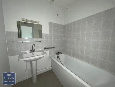 Location Appartement 1 pièce 19m² LAVAL 53000 - Photo 5