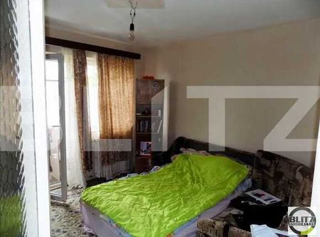 2 camere, 50 mp, decomandat, zona strazii Parang - Photo 3