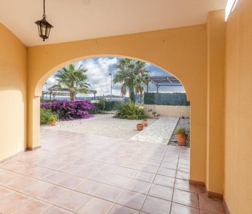 Villa for rent in Gata de Gorgos - Photo 4