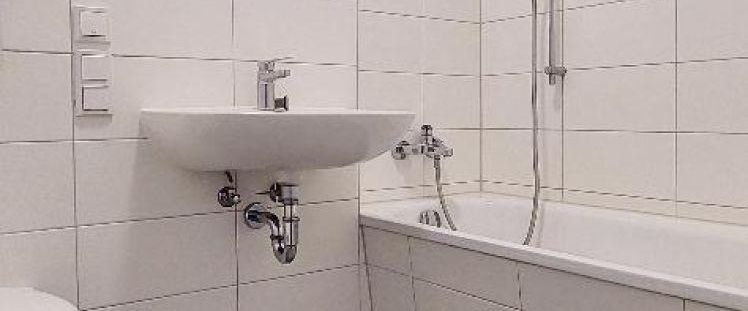 4 Zimmer mit Balkon,frisch saniert mit Aufzug - Photo 1