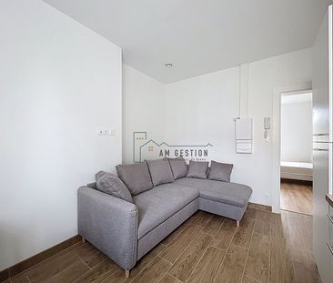Location Appartement 2 pièces 28m² - Photo 2