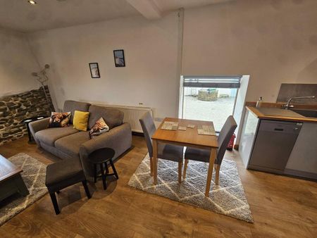 1 bedroom semi-detached house to rent - Photo 2