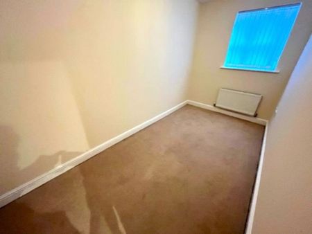 Ladybank Avenue, Preston - Photo 4