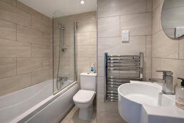 1 bedroom apartment to rent - Photo 1