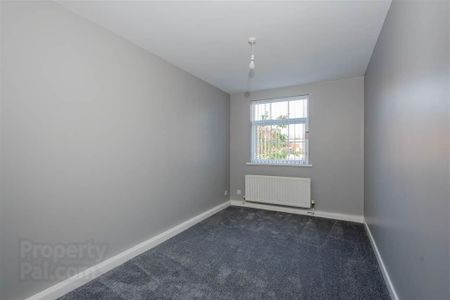 3b Windsor Close, - Photo 5